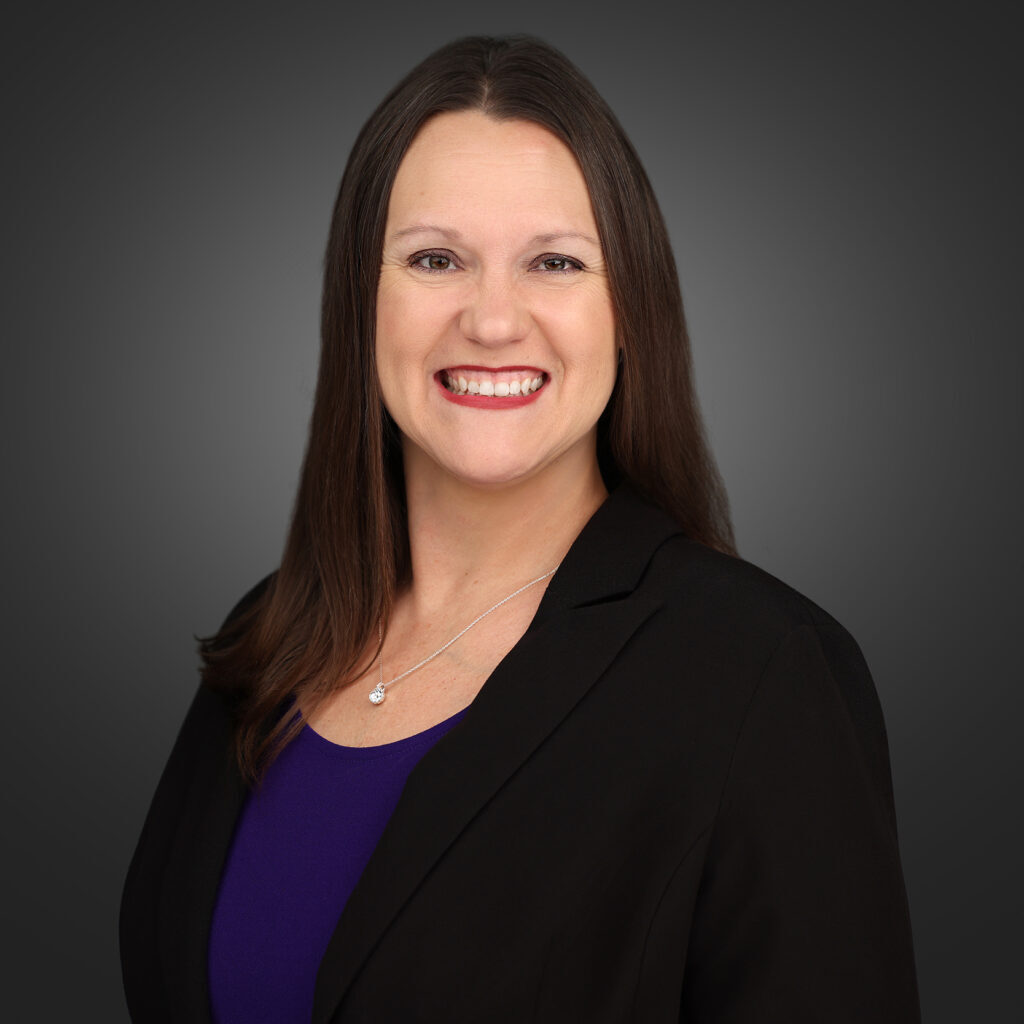 angela (32)_LinkedIn