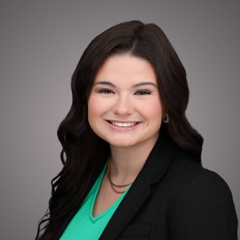img-alaina-hartman img-alaina-hartman
