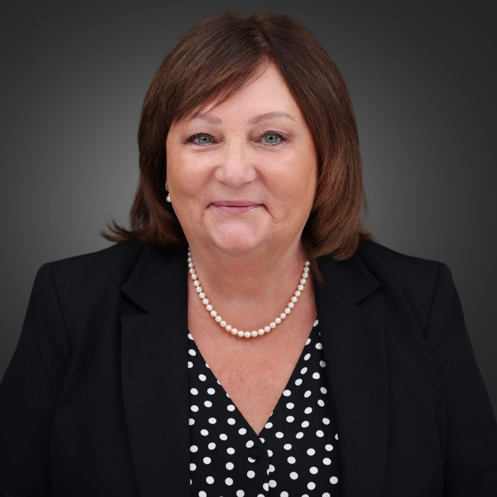 sharon (5)_LInkedin